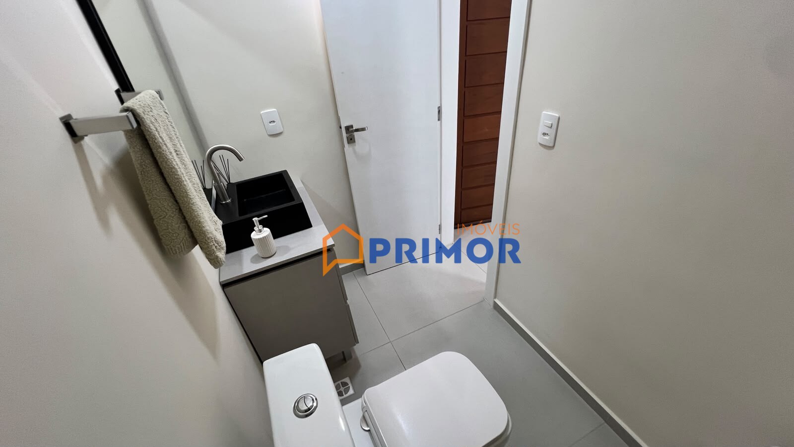 Lindo Sobrado localizado no bairro Turimar l Balneário Gaivota