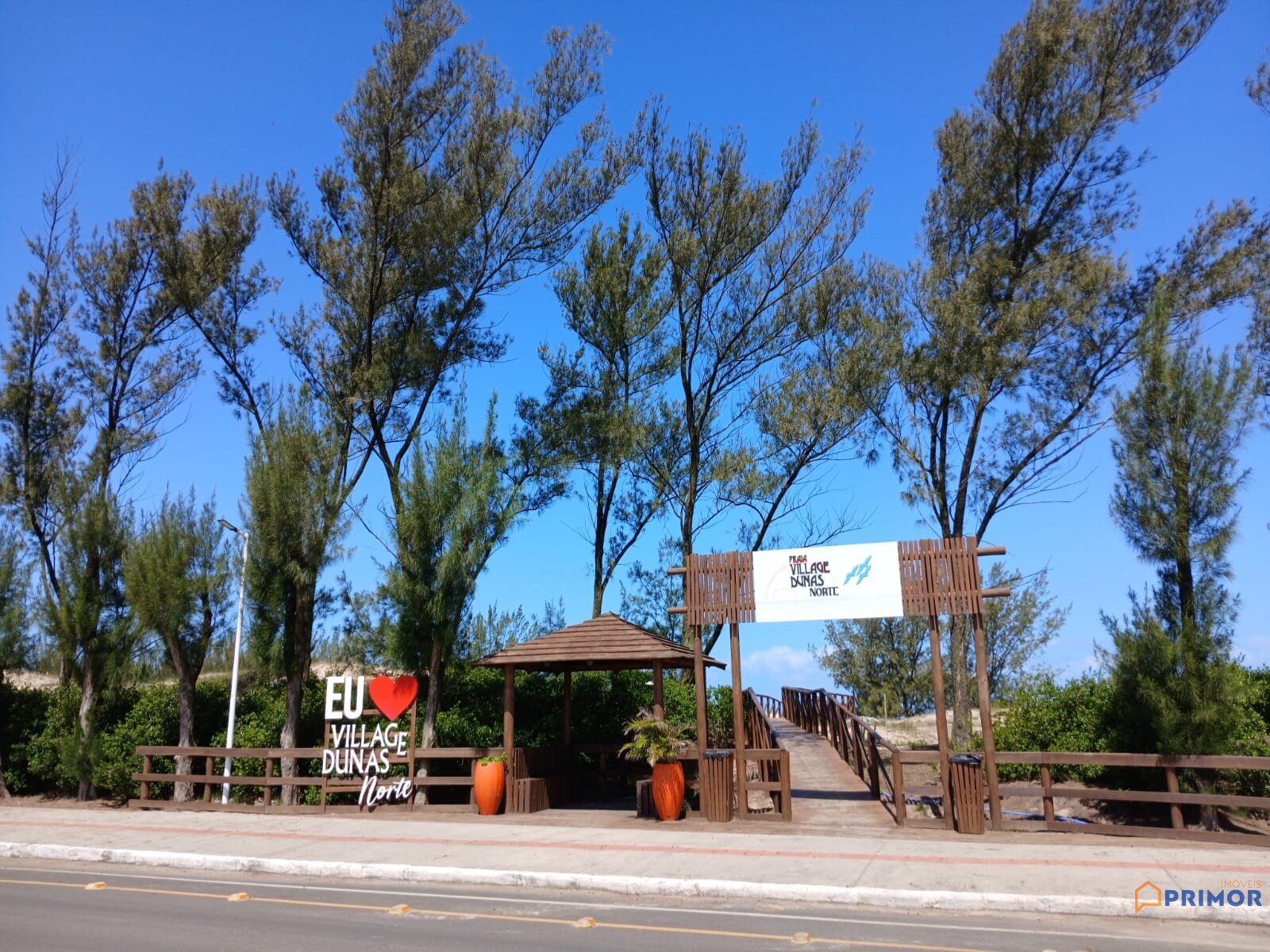 Casa à venda no bairro Village Dunas Norte