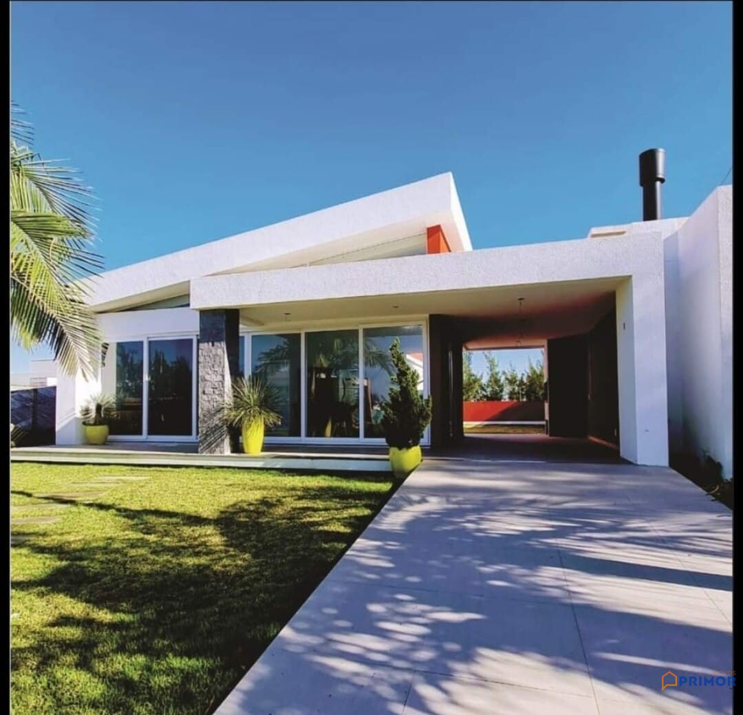 Casa alto padrão Lagoa Cortada