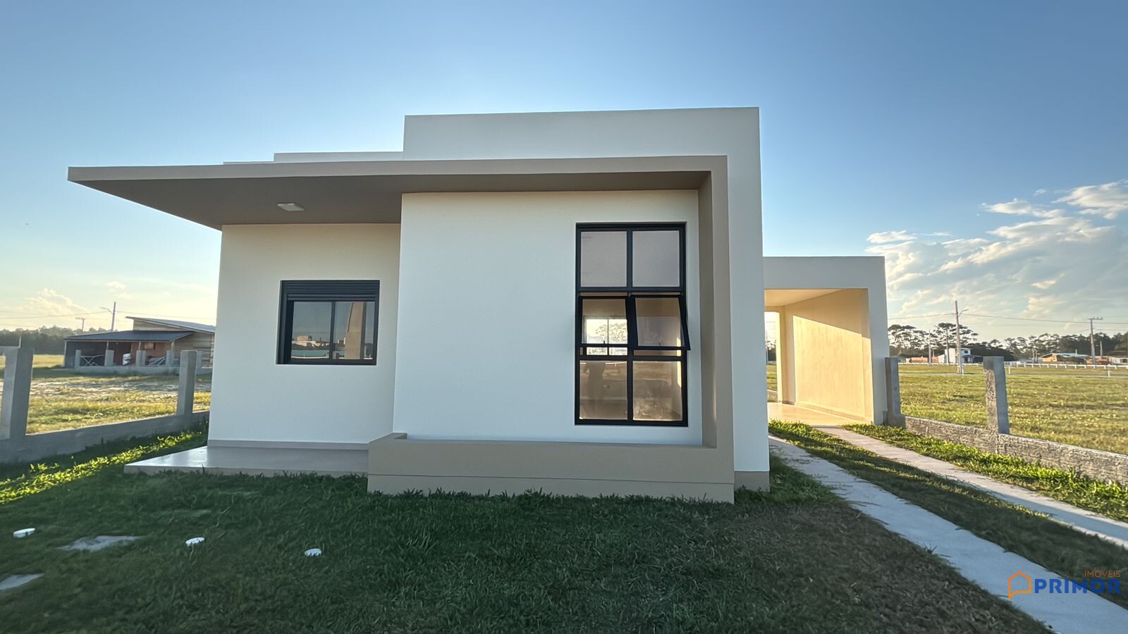 Casa Nova à Venda no Novo Jardim – Balneário Gaivota/SC | 2 Dormitórios | 300m² de Terreno
