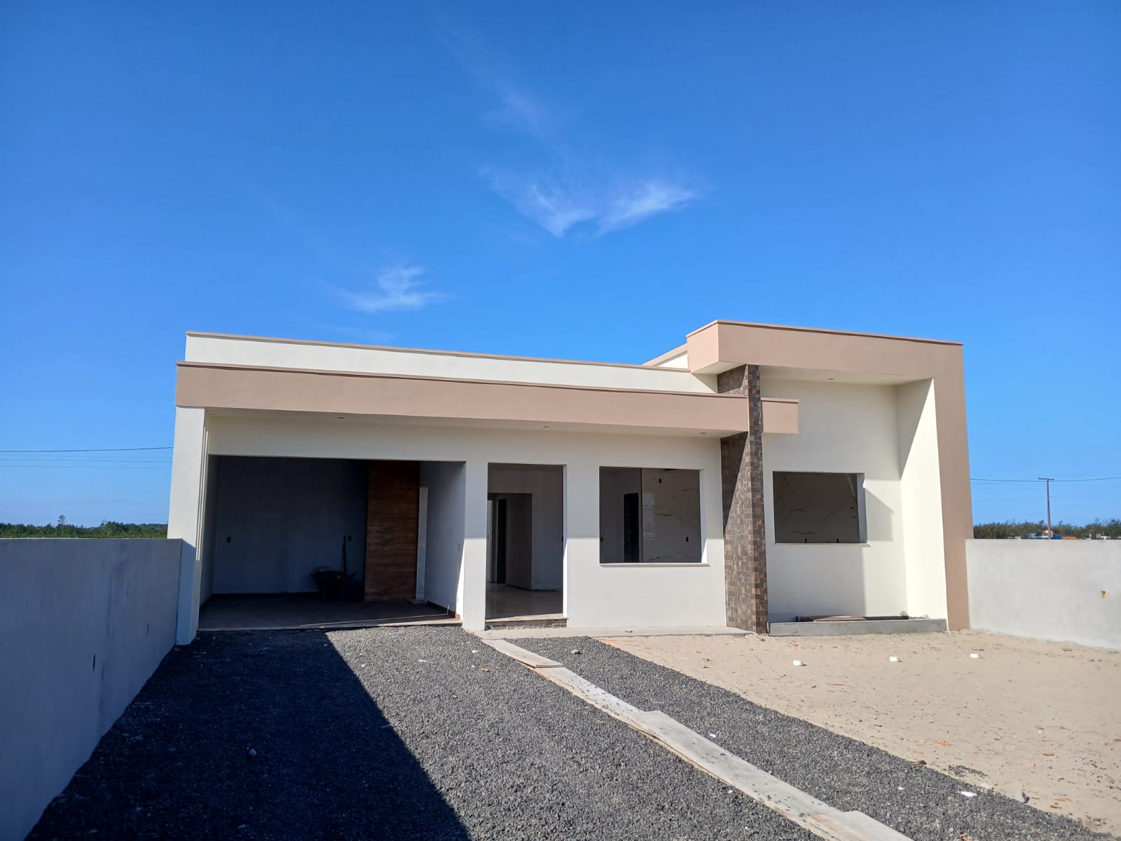 Casa nova no litoral | Fase final de acabamento