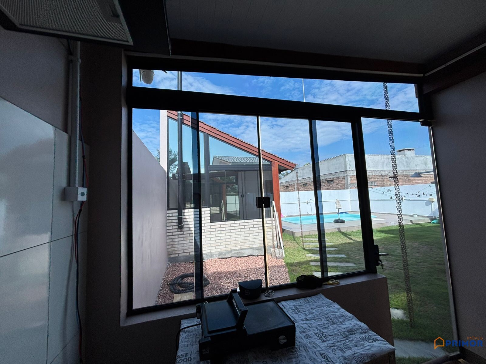 Casa à Venda em Balneário Gaivota — Lazer Completo no Village Dunas